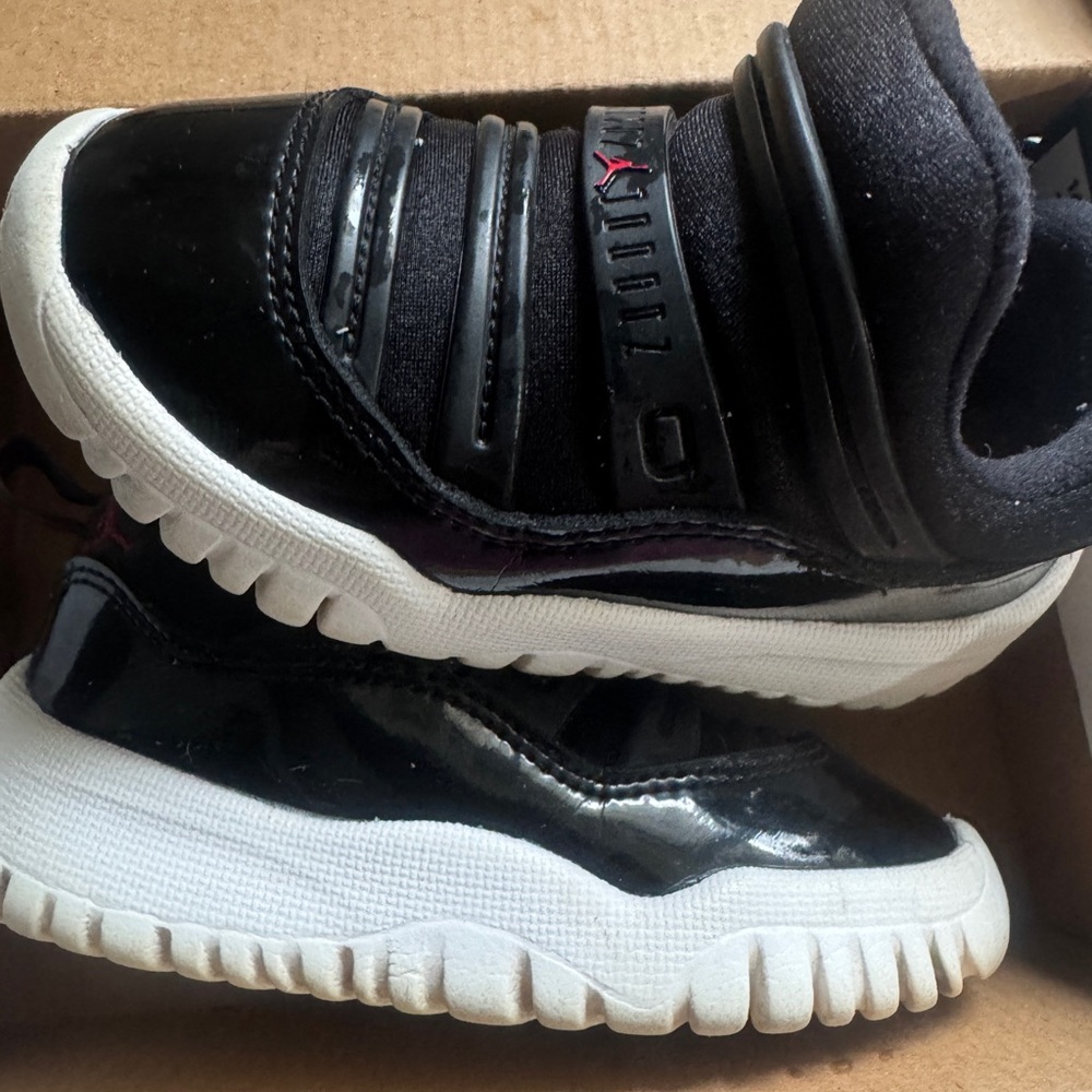 Toddler Nike Jordan 11 retro